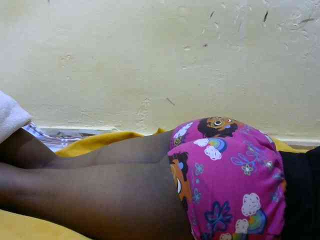 Sweetbarbie8 webcam