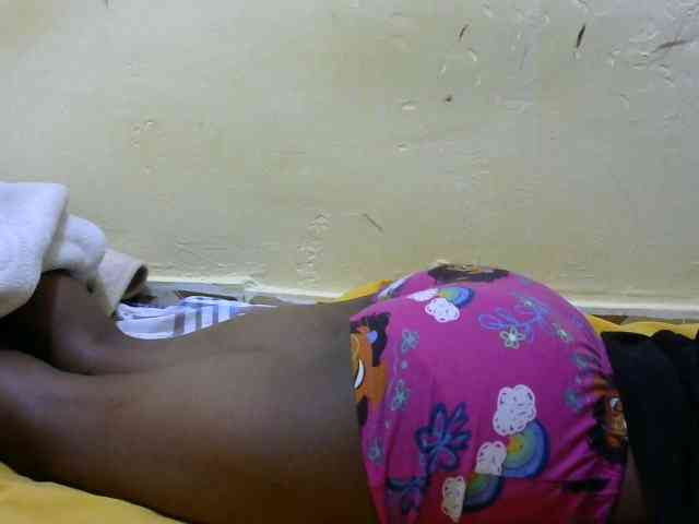 Sweetbarbie8 webcam
