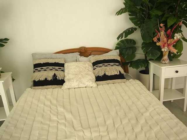 ArielGemme Live Cam Chat on BongaCams