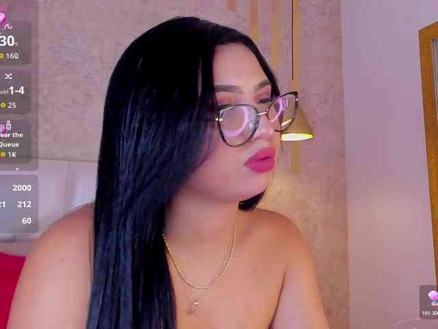 KRISTINCHERRY webcam