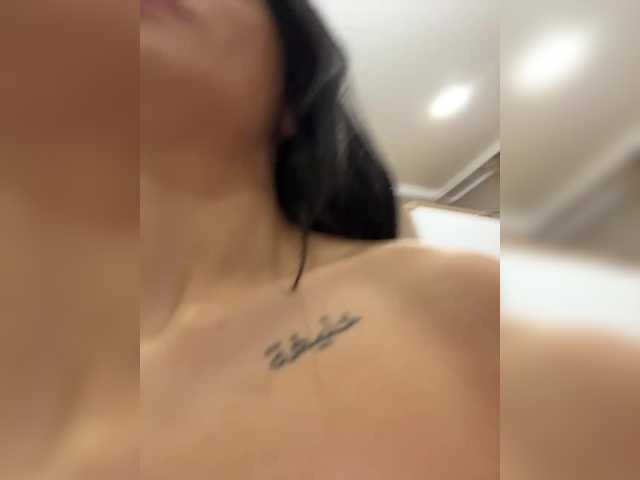 Gratis Live Sexcam mit Adel9 Adel9