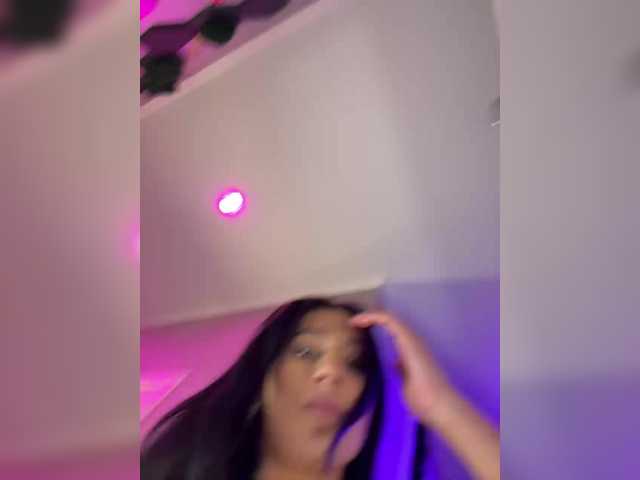 Gratis Live Sexcam mit Adel9 Adel9