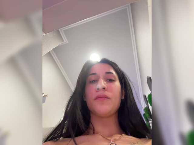 Gratis Live Sexcam mit Adel9 Adel9