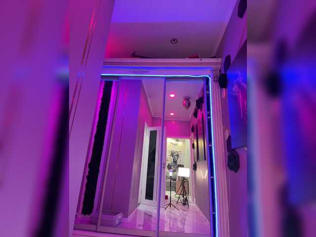 Vai a chattare su Adel9 Adel9