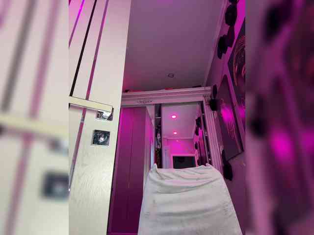 Adel9 webcam