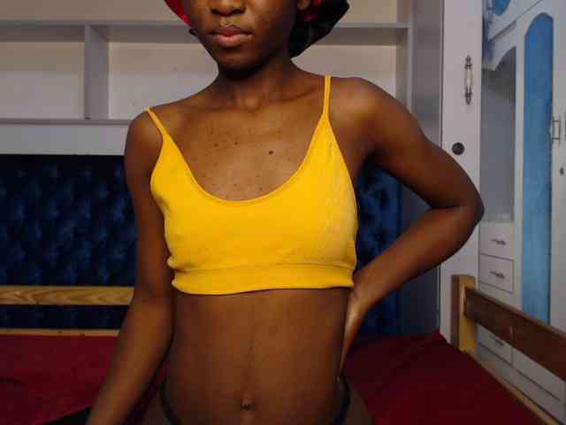 LadyDiva69 webcam