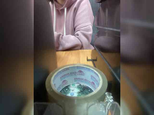 Molii-Molii35 webcam