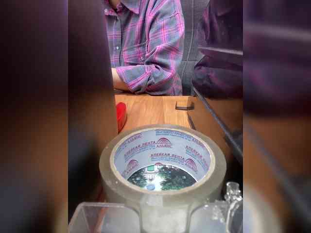 Molii-Molii35 webcam