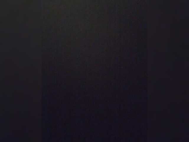 IqraQueen webcam