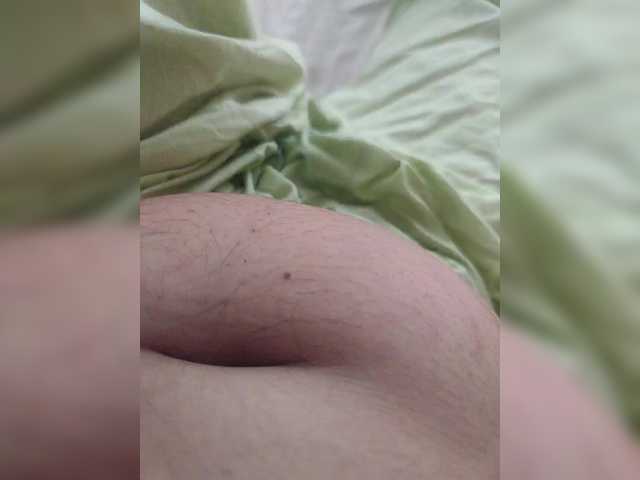 IqraQueen webcam