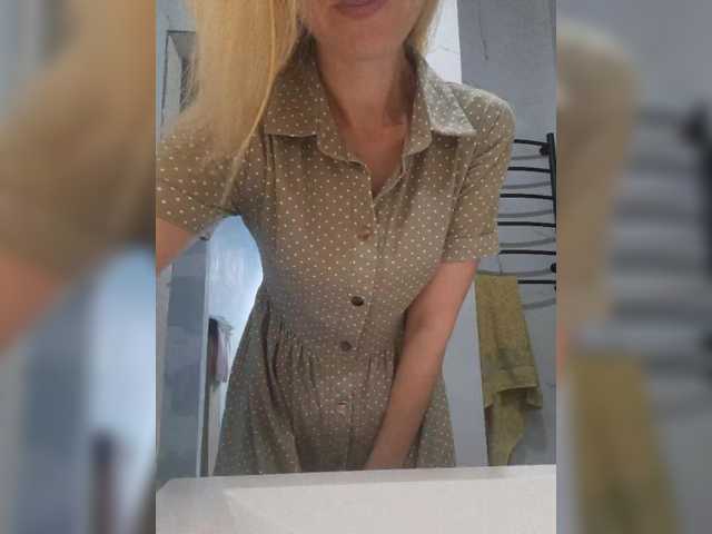 SexySuka84 webcam