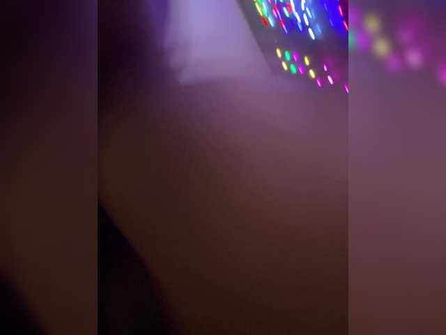 Entra en el chat con el modelo 15xatorik15 15xatorik15