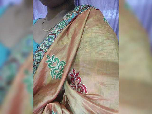 Love-muskan webcam
