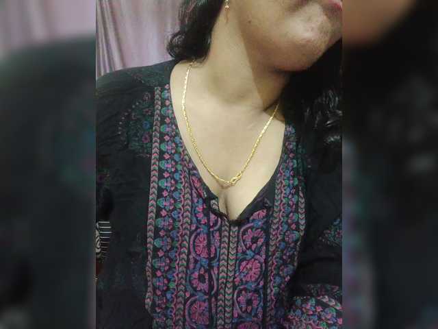 Love-muskan webcam