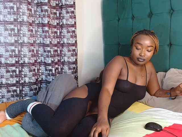Blissloves webcam