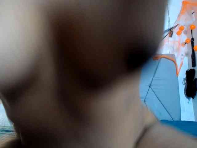 Franci-hot4 webcam