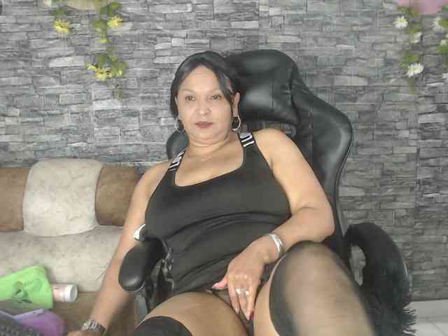 Danna-Paolaa webcam