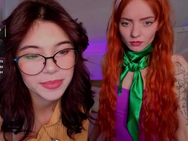 Vai a chattare su CoralineJones CoralineJones