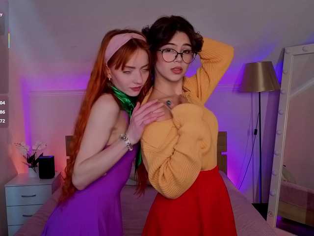 Vai a chattare su CoralineJones CoralineJones