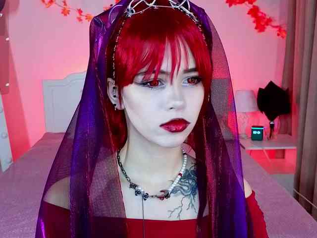 CoralineJones webcam