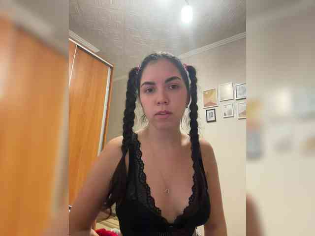 Vika19981 webcam