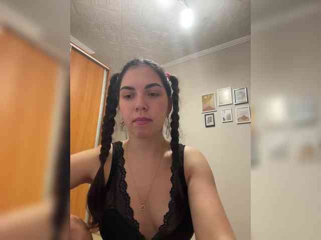 Vika19981 webcam