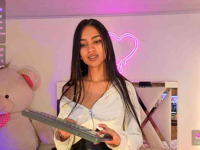 Jazmin-tay webcam