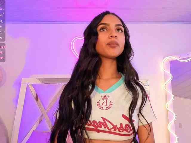 Jazmin-tay webcam