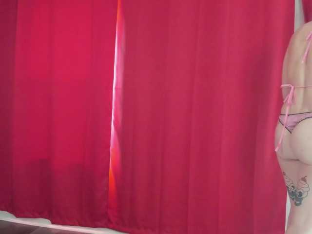 SaraDesireXO webcam