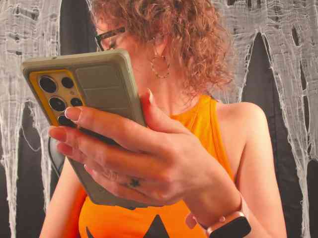 SaraDesireXO webcam