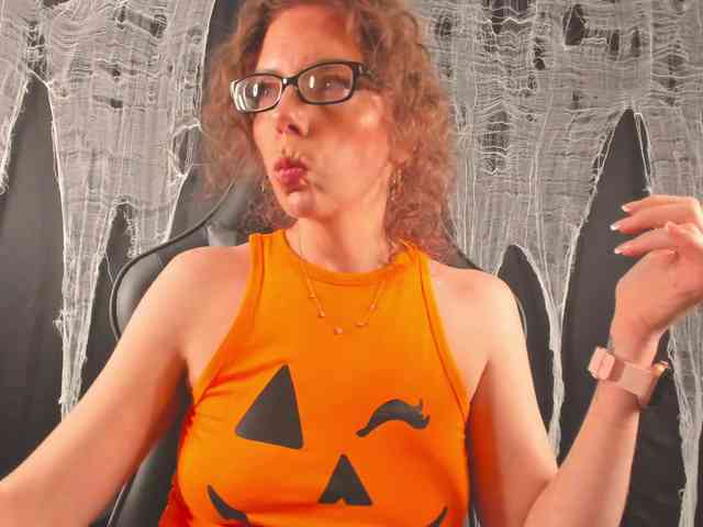 SaraDesireXO webcam