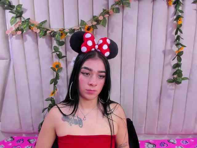 GabyThompson webcam