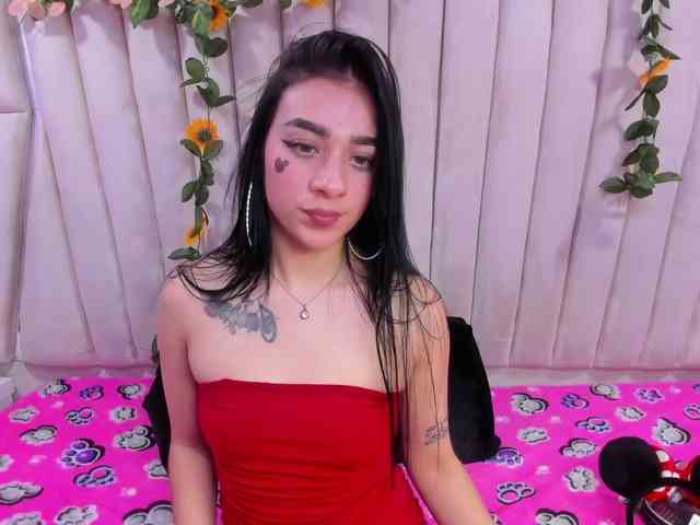 GabyThompson webcam