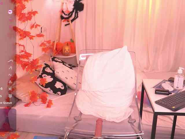 SexyBlondeDoll webcam
