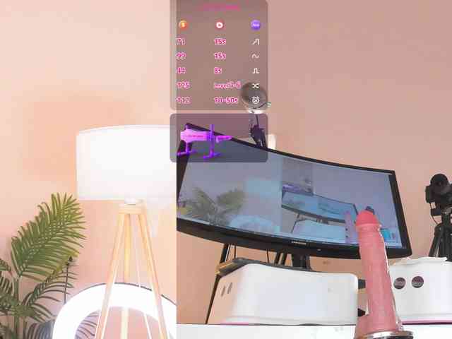 SexyBlondeDoll webcam