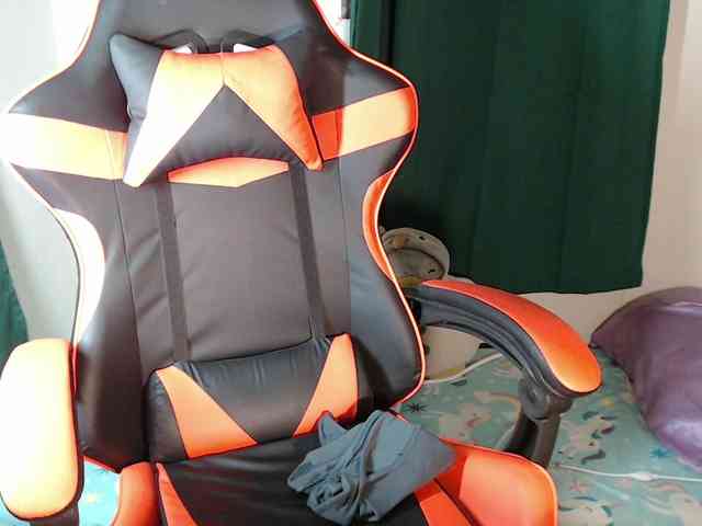 Enchantressxxshaira webcam