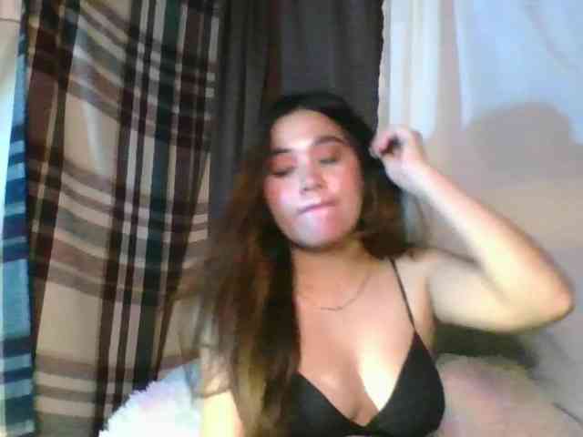 Lunaacheng webcam