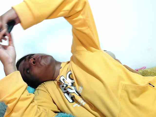 ReginaCorleone webcam