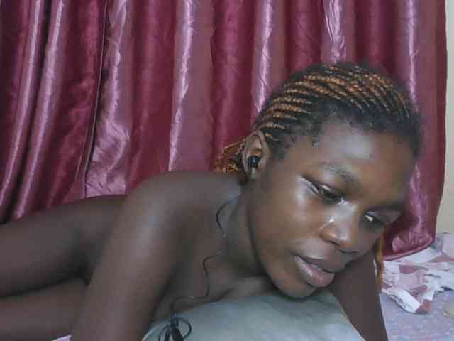 CuteVicky webcam