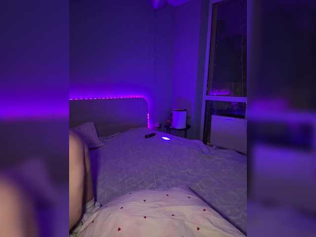 Entrez le videochat erotique avec le
modèle Mel1samur Mel1samur