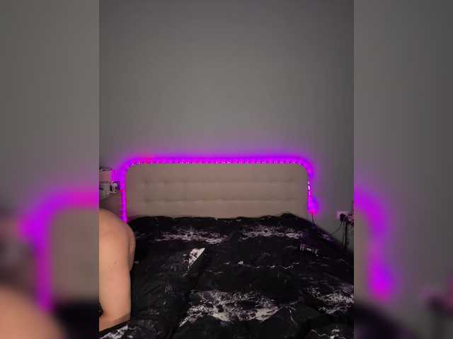 Gratis Live Sexcam mit Mel1samur Mel1samur