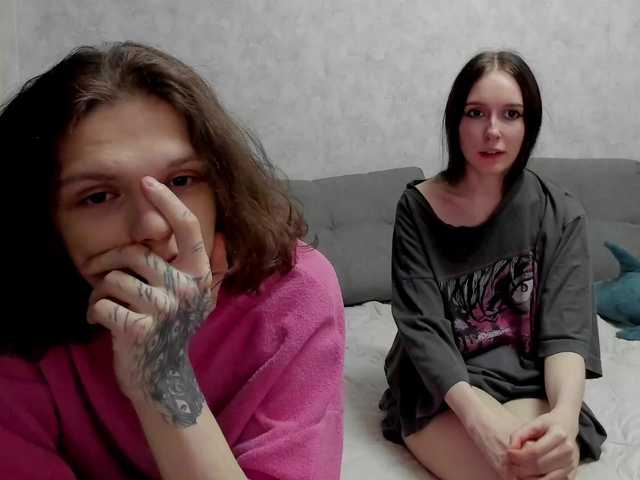 Entrez le videochat erotique avec le
modèle 1Twix1 1Twix1