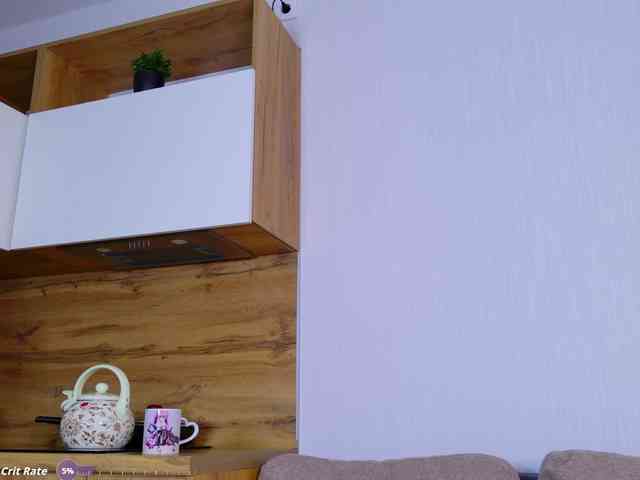 b4by-Emilia webcam