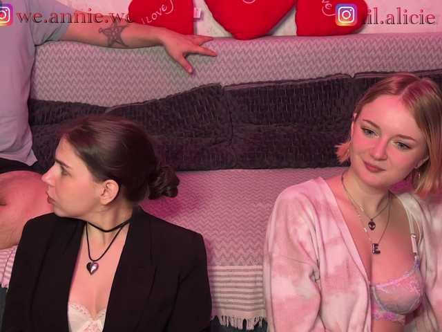 Gratis Live Sexcam mit Maliinaa Maliinaa