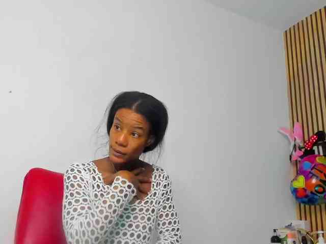 daffnelewis webcam