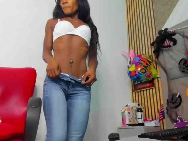 daffnelewis webcam