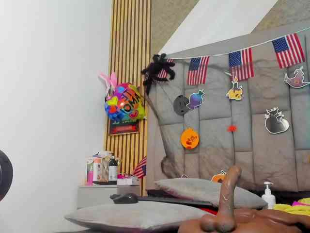 daffnelewis webcam