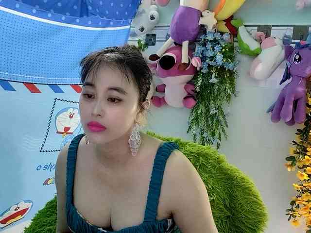 Youngsee69 webcam
