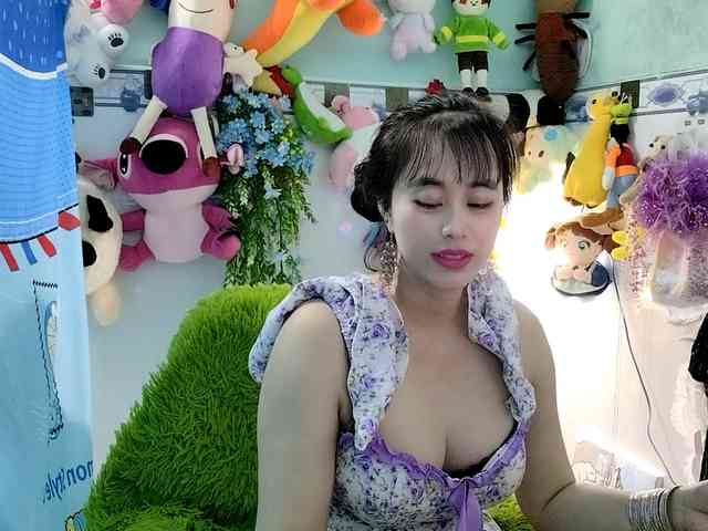 Youngsee69 webcam