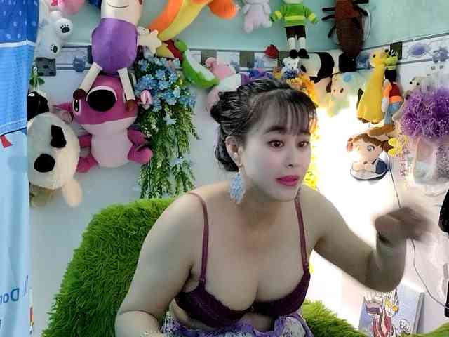 Youngsee69 webcam